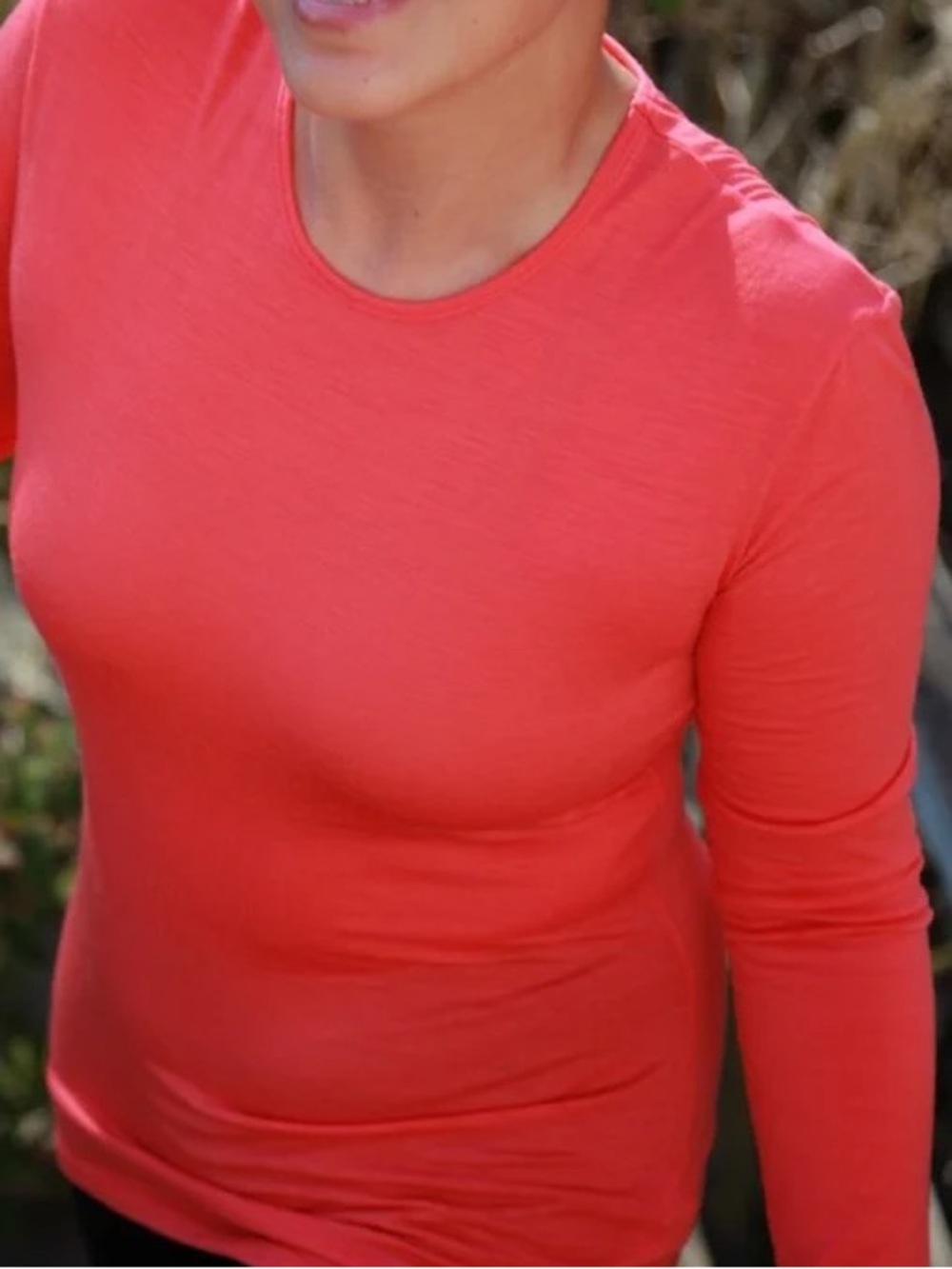 Icebreaker merino long sleeve crew neck tee M coral red orange wool base layer